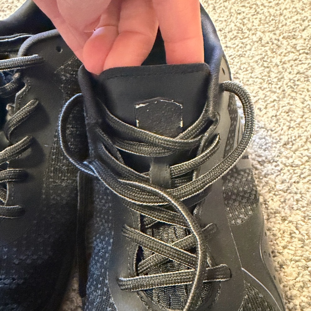 Black and Tan Men's Savage 1 Shoes - Picture 8 of 8